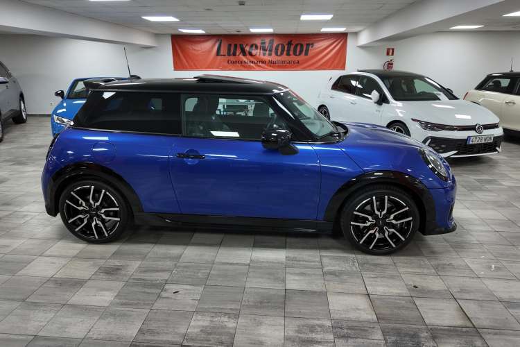 Mini Mini