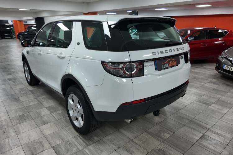 Land-Rover Discovery