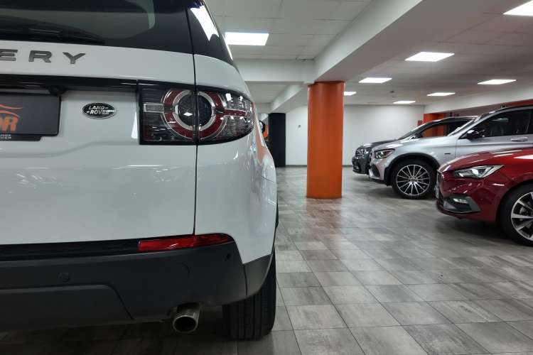 Land-Rover Discovery