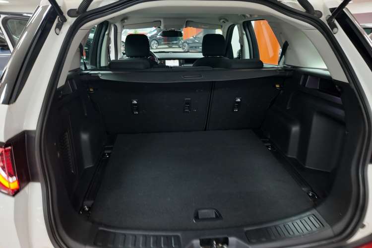 Land-Rover Discovery