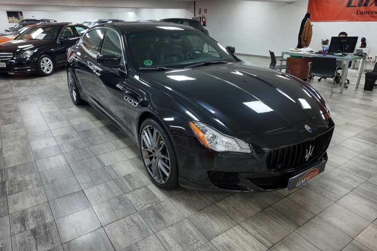 Maserati Quattroporte