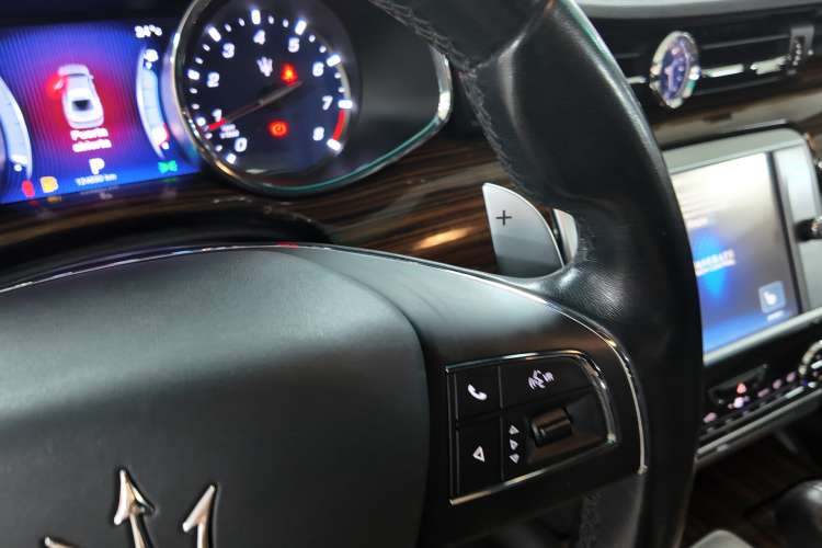 Maserati Quattroporte