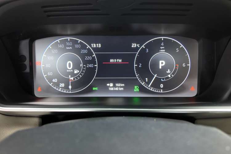 Land-Rover Range Rover Sport