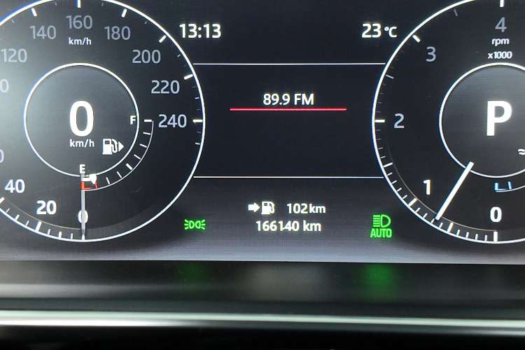Land-Rover Range Rover Sport