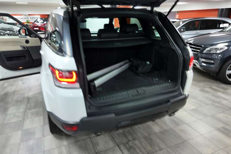 Land-Rover Range Rover Sport