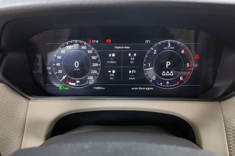 Land-Rover Range Rover Velar