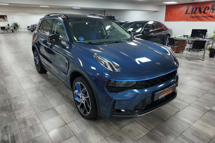 Lynk & Co CO 01