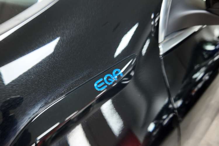 Mercedes-Benz Clase EQA