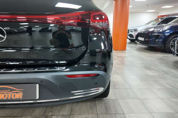 Mercedes-Benz Clase EQA