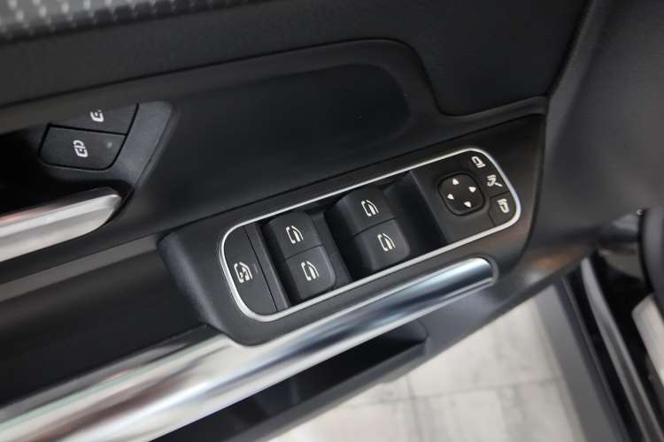 Mercedes-Benz Clase EQA
