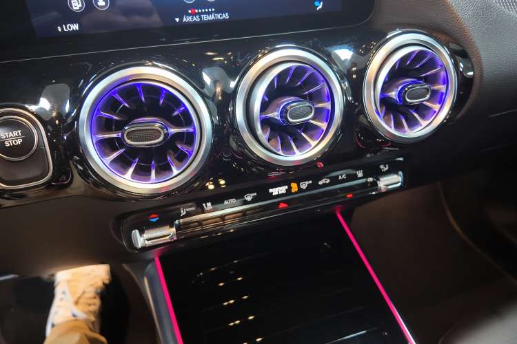 Mercedes-Benz Clase EQA