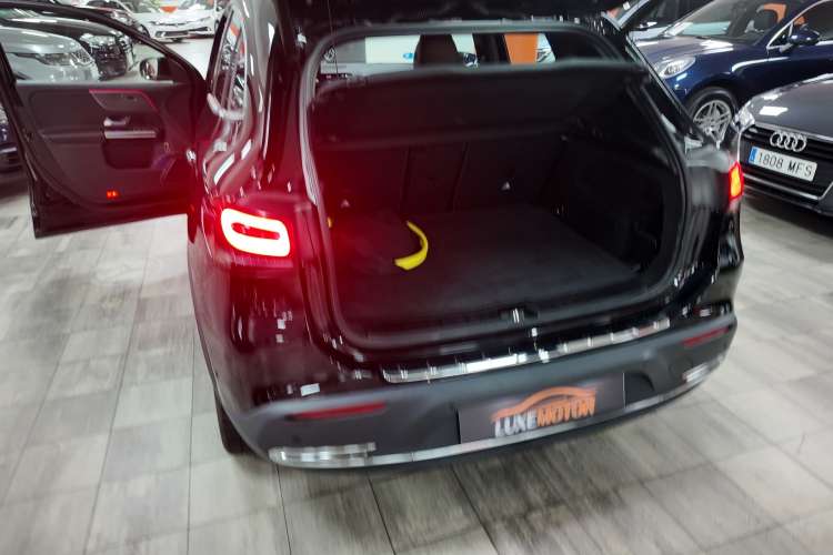 Mercedes-Benz Clase EQA
