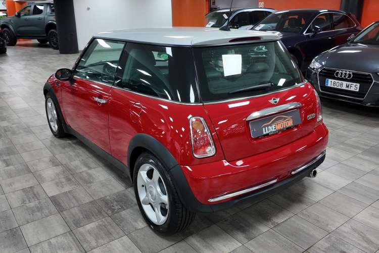 Mini Mini