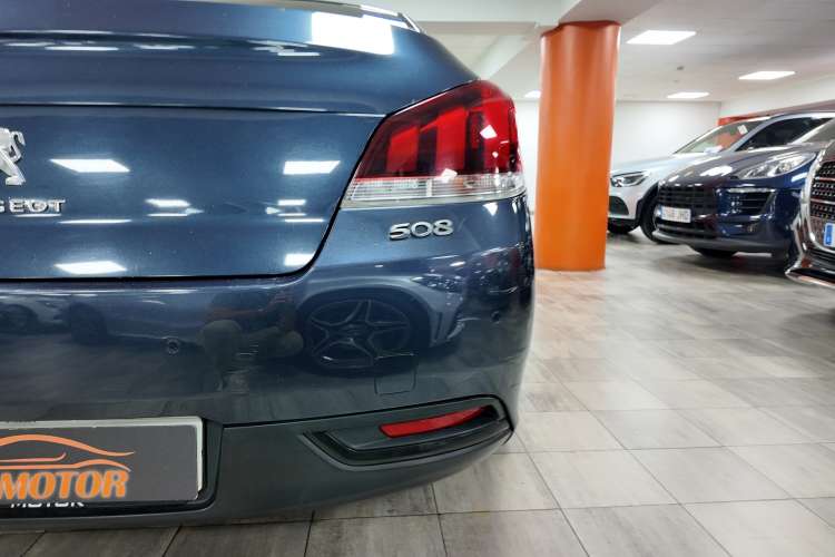 Peugeot 508