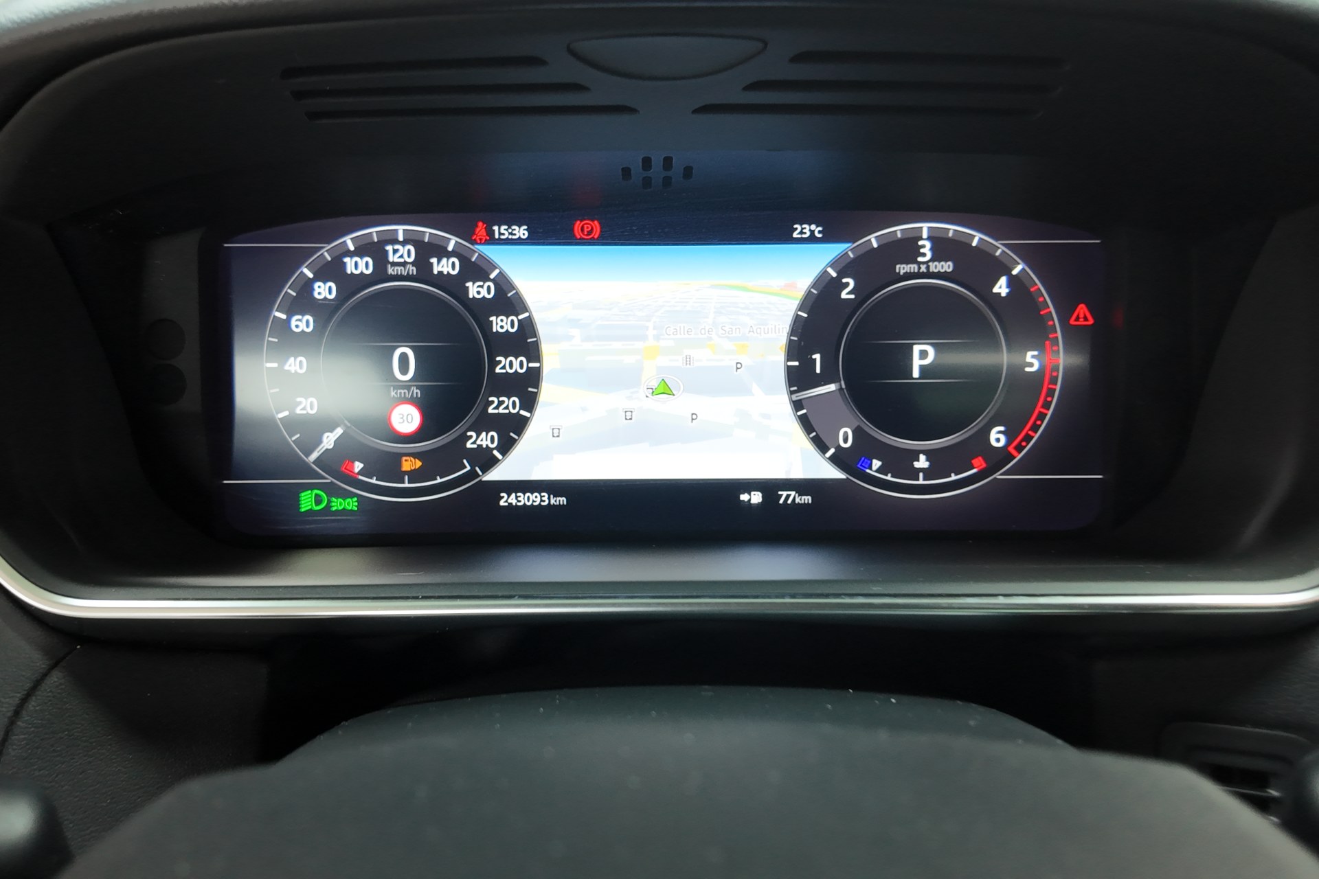 Land-Rover Range Rover Sport