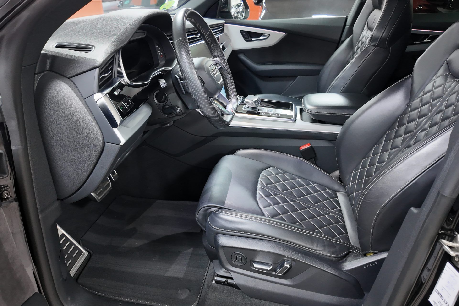 Audi SQ8