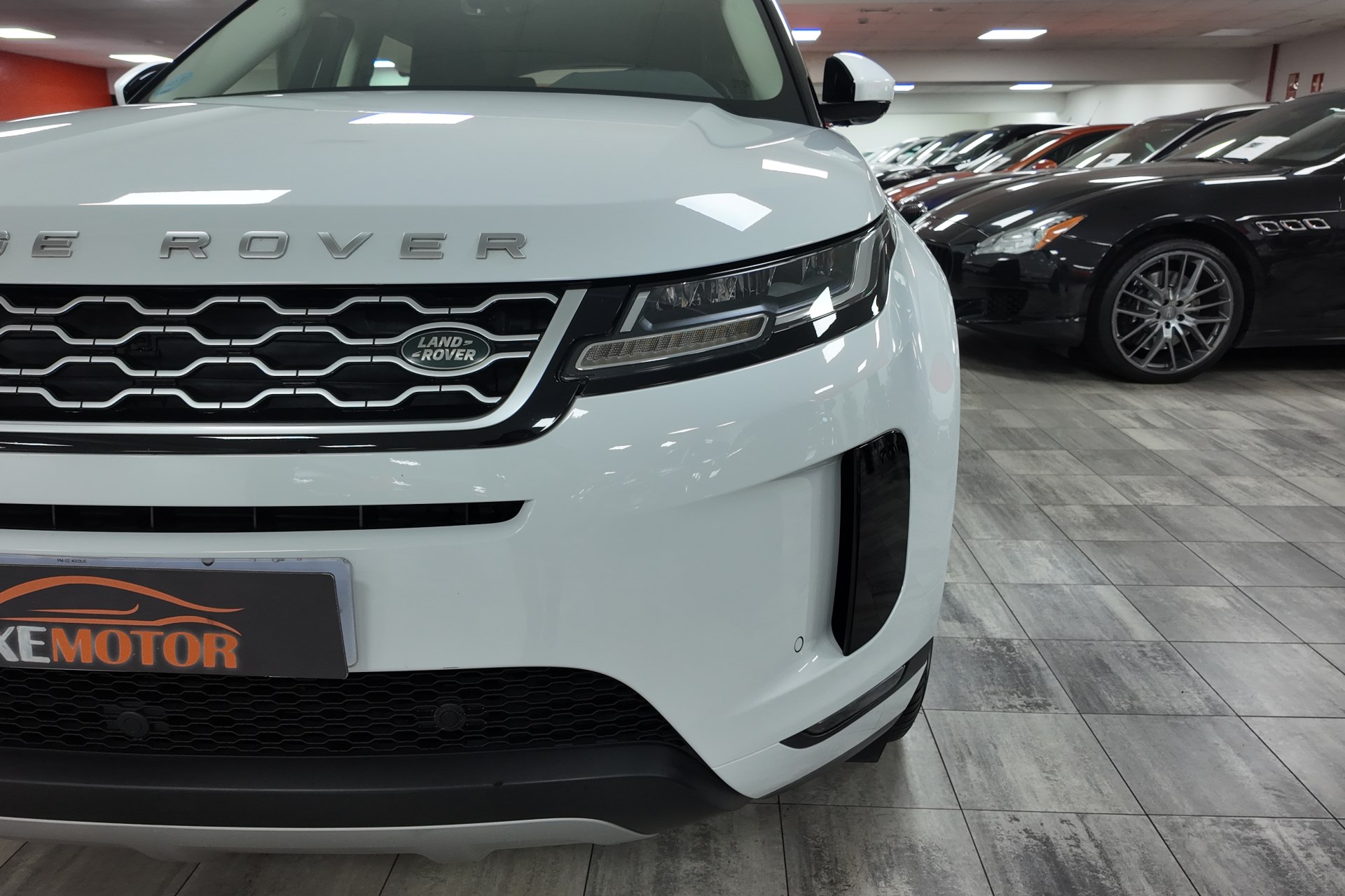 Land-Rover Range Rover Evoque