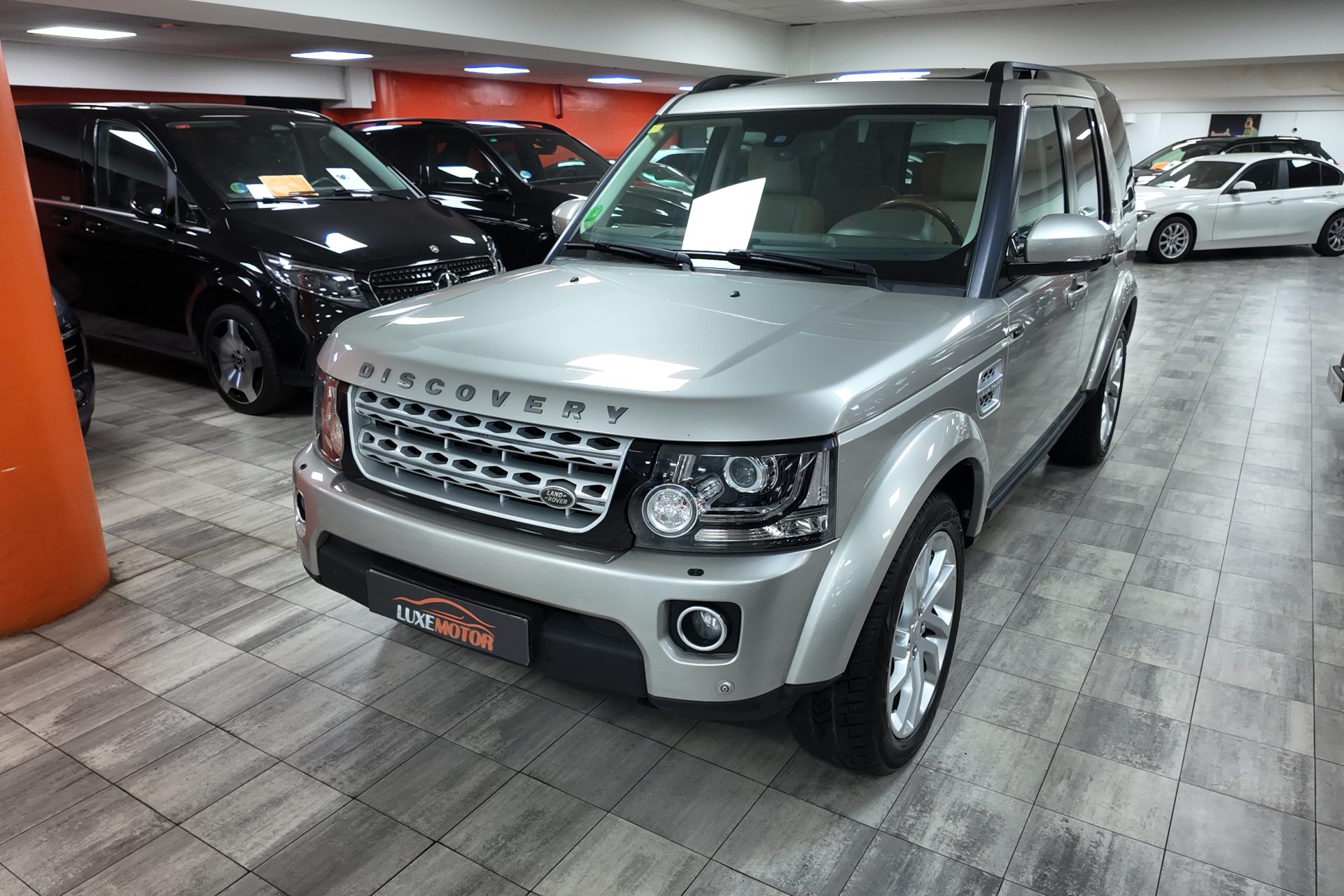 Land-Rover Discovery