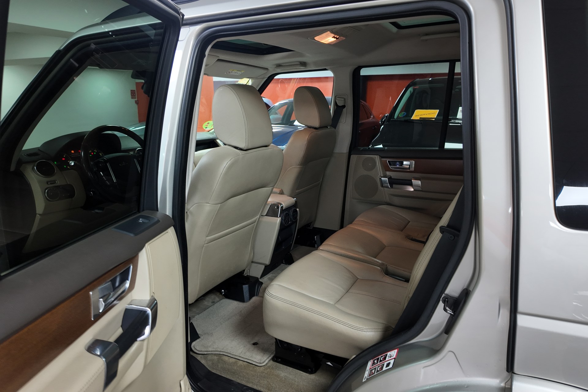 Land-Rover Discovery